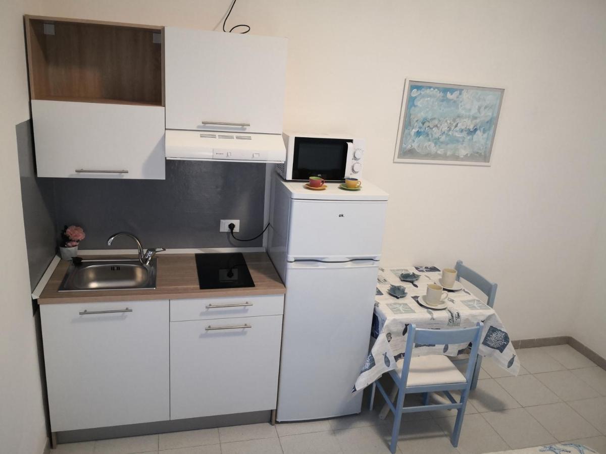 Residence Bluadria San Mauro Mare Buitenkant foto